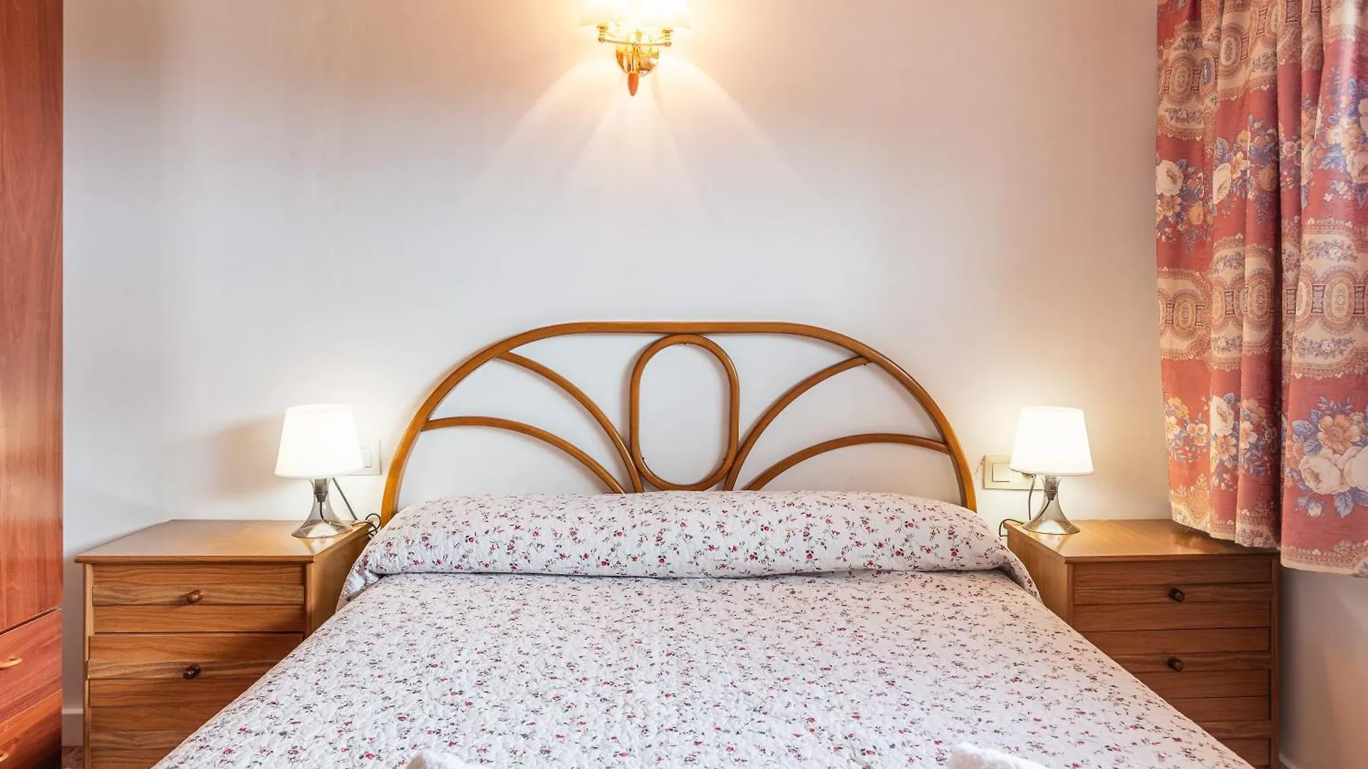 Estudio Antolin Tossa de Mar 0*,  Spain
