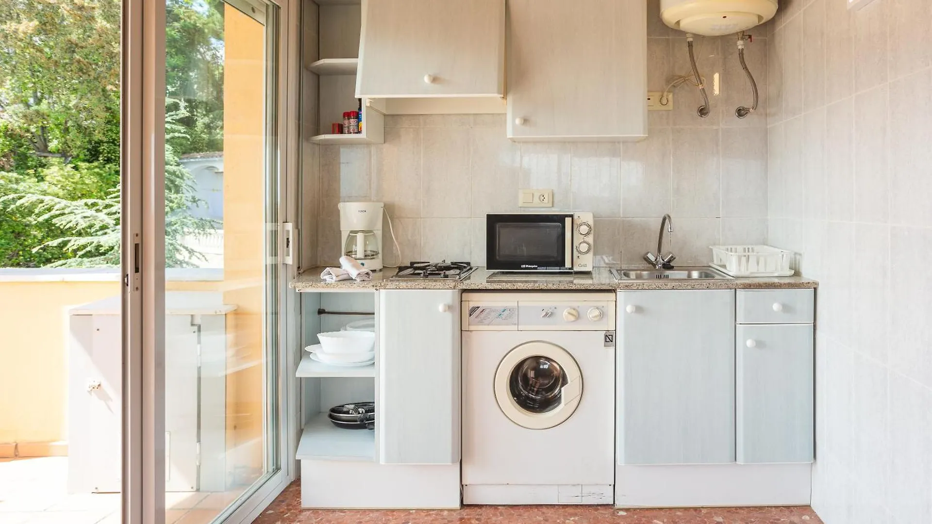 Estudio Antolin Tossa de Mar Španělsko